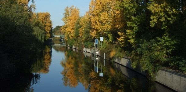 Herbstzeitstimmung inmitten der großen Stadt.